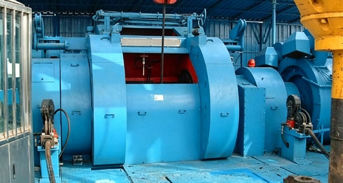 11kw Oil Drilling Equipment Automated / Manual Draw Works For Raising Lowering Traveling Blocks